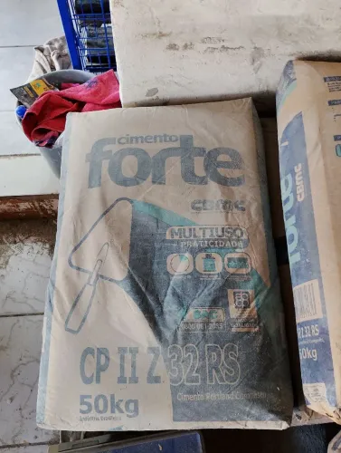 Cimento 50kg da marca forte