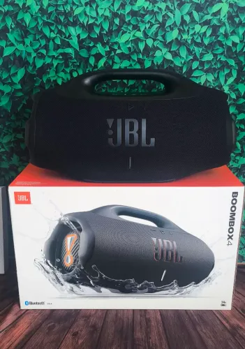 JBL bombox 4