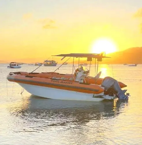 Lancha Inflável Seil Master 26 Pés Motor Yamaha 300HP 4 Tempos para 25+2
