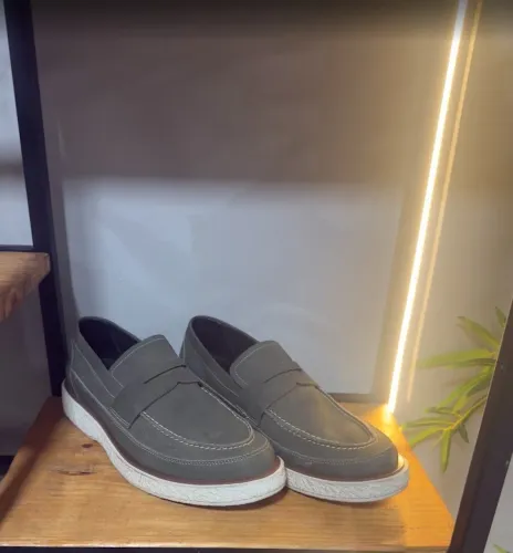 Sapato Viggo R$200