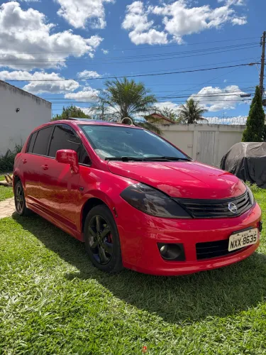 Nissan Tiida SL 1.8/1.8 Flex 16V Mec. 2012