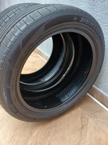 2 pneus dunlop 225/55/18