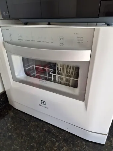 Vendo Lava Louças Eletrolux 