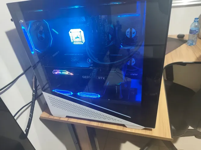 PC GAMER HIGH-END - RTX 4090 + i9-12900K + 64GB RAM DDR5