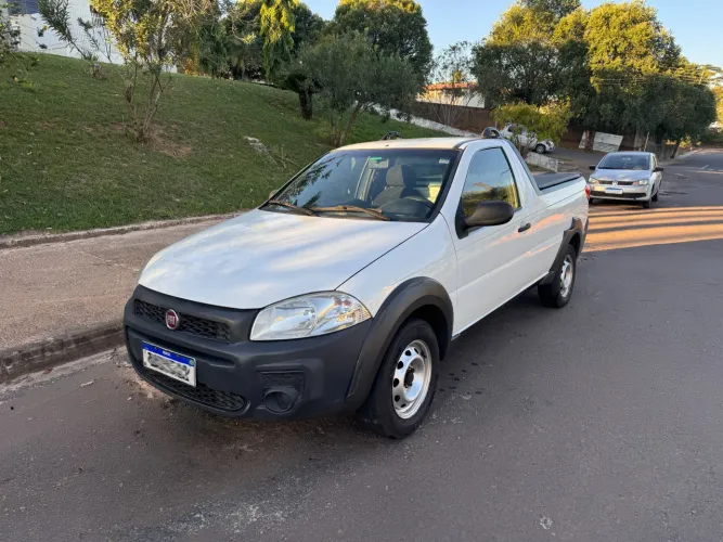 Fiat Strada Working Hard 1.4 Fire Flex 8V CS 2018