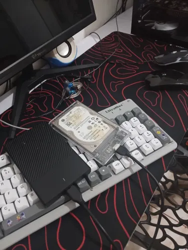 Vende-se 2 HD externo de 500gb  funcionando normalmente 