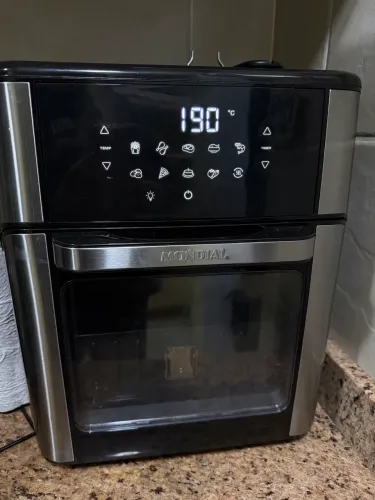 Airfryer Mondial usada 1 mês