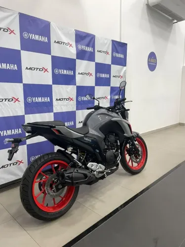 Yamaha FZ25 250 Fazer Connected 2026