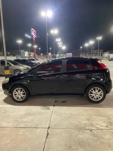 Fiat Punto Attractive Italia 1.4 F.flex 8V 5P 2012