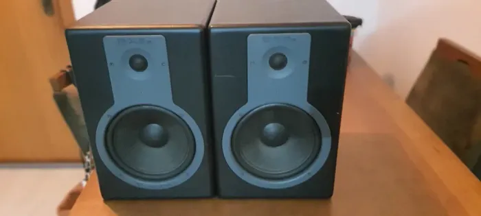 M-Audio BX8a