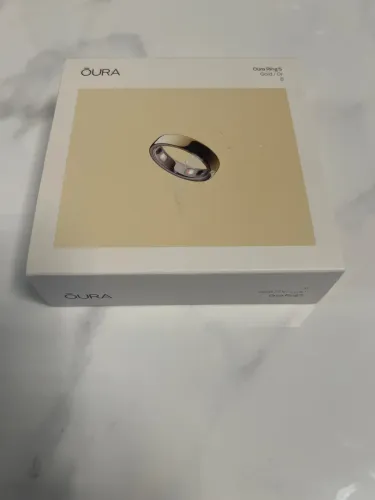 Oura Ring 5 Gold Tamanho 8