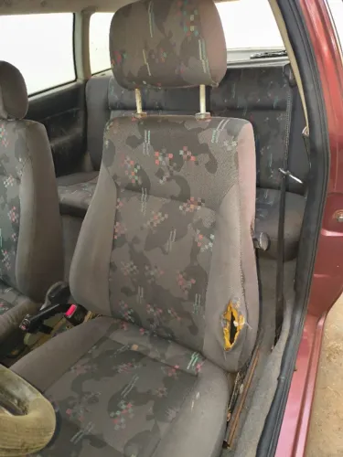 Volkswagen Parati GL 1.8 MI/ Club 1.8 MI 2P E 4P 1998