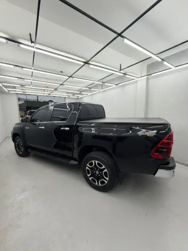 Toyota Hilux CD SRX 4X4 2.8 TDI 16V Diesel Aut. 2025