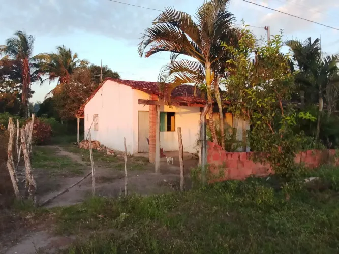 Sítio pra vender com casa sede ótima localização zona rural ambiente calmo