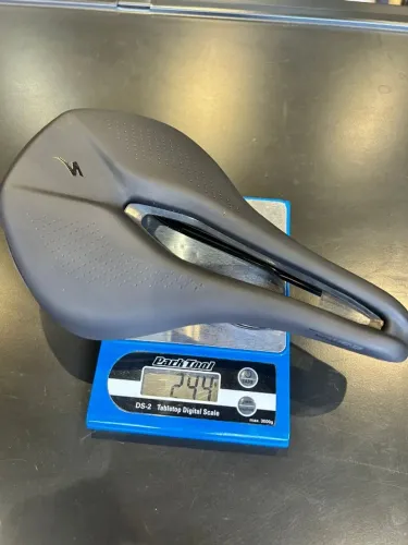 Selim Specialized Power Comp 143mm