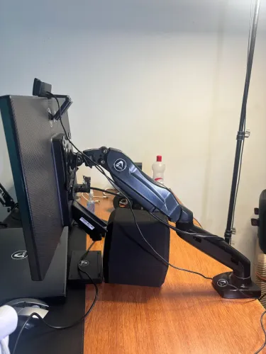 Suporte Articulado ELG FN80N para TV/Monitor - Excelente Estado