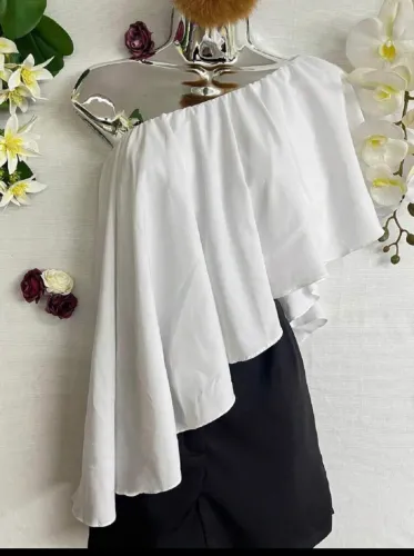 Vende-se essa roupa 