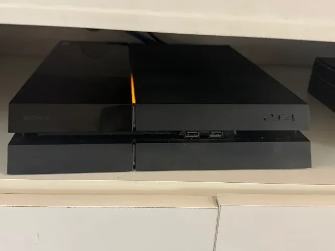 PlayStation 4