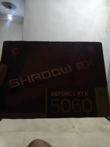 PLACA DE VÍDEO LACRADA NOVA RTX 5060