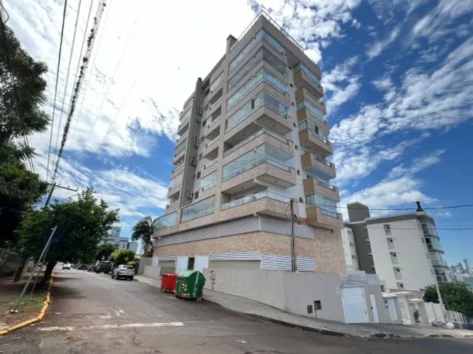 Vendo apartamento no bairro São Cristóvão, possui 03 quartos e 02 vagas por R$ 749 mil