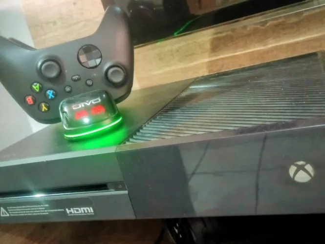 Vendo Xbox one fat com GTA V incluso!