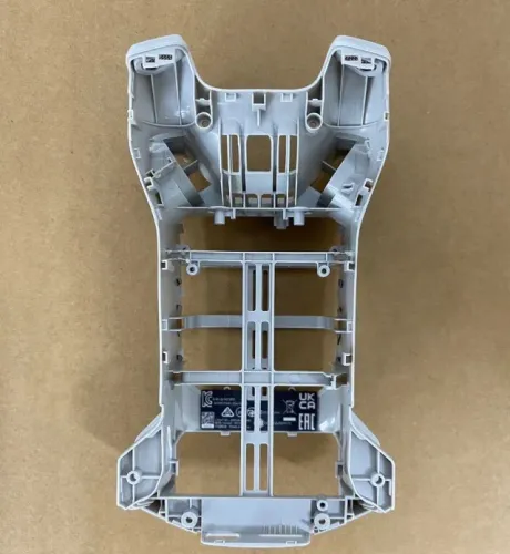 Peças originais recuperadas de um drone DJI Mini 3/Mini 4 (tamanho médio).