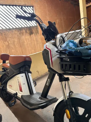 Moto elétrica 800 watts