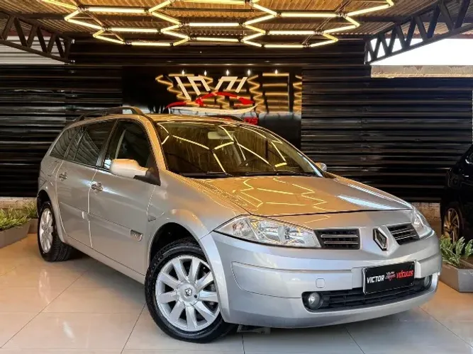 Renault Megane Grand Tour Dynam. Hi-flex 1.6 16V 2012