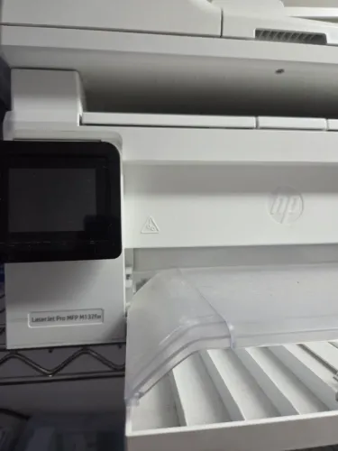 Impressora HP LaserJet Pro MFP M132fw