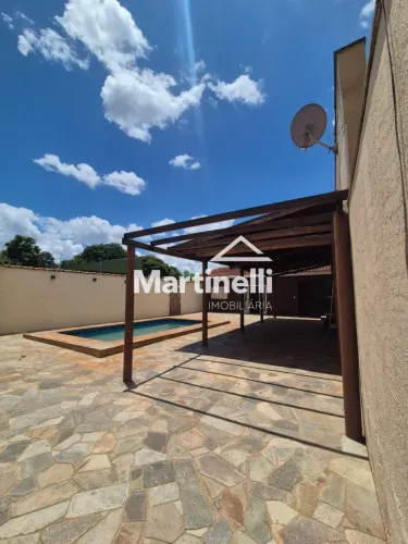 Casa térrea à venda no Bairro Planalto Verde, próximo à Av. Dom Pedro - Ribeirão Preto/SP.