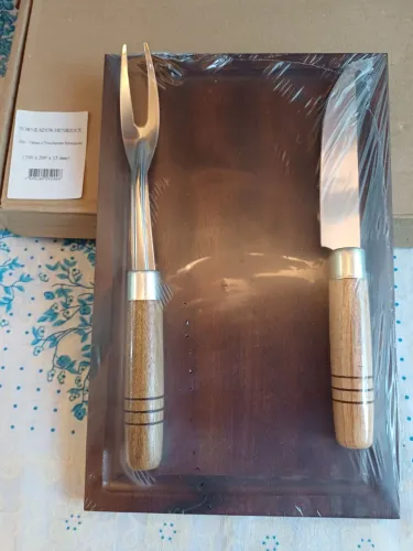 Kit Churrasco Torneados Henrique Novo (Tábua + Faca + Garfo)