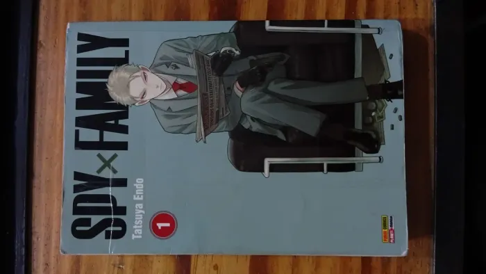 Mangá de spy x family vol 1