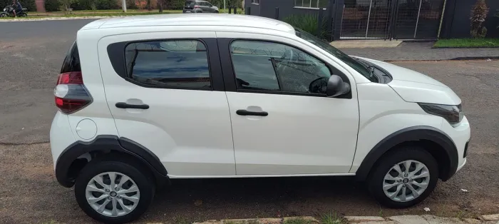 Fiat Mobi Like 1.0 Fire Flex 5P. 2023