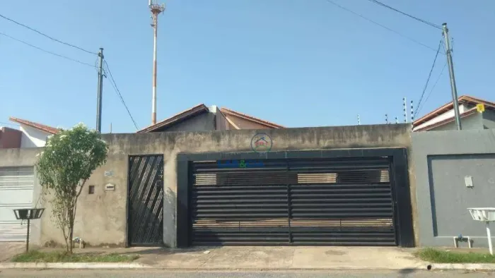 Casa Residencial Arica - Proximo Av das Torres