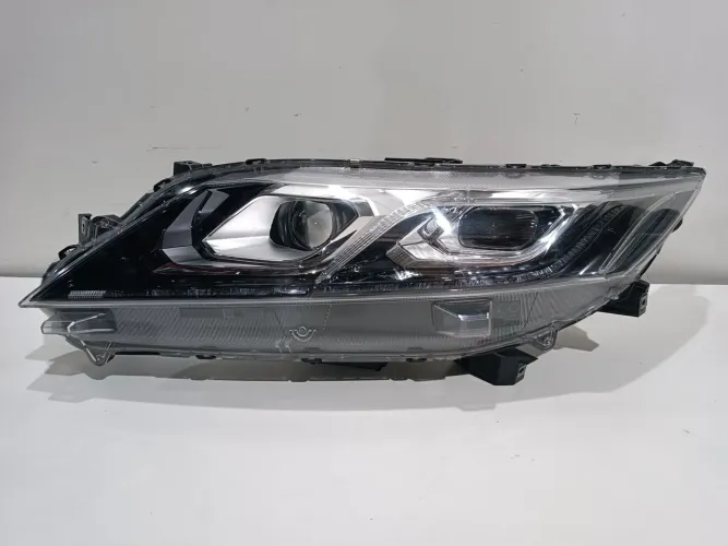 Farol Esquerdo Mitsubishi Eclipse Cross 2019/2022 Original LED Xenon