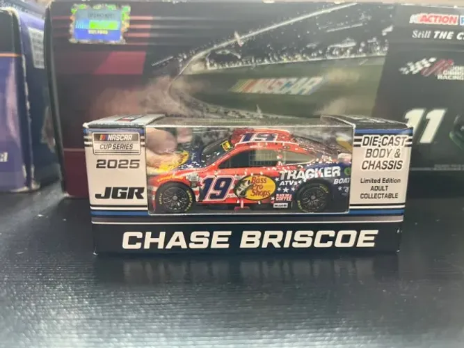 Nascar Chase Briscoe 2025 - Darlington race win