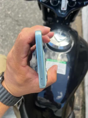 Vendo ou troco Moto G56 por celular inferior com torna