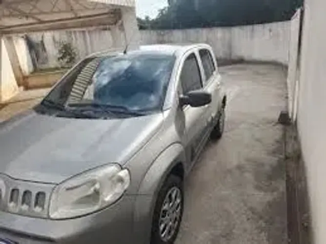 Fiat Uno Vivace/rua 1.0 EVO Fire Flex 8V 5P 2011