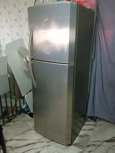 Vendo geladeira continental duplo