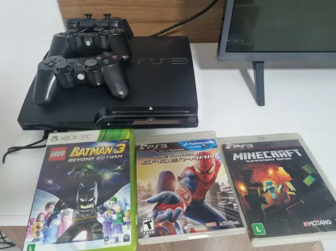 Playstation 3 com mais 3 jogos!