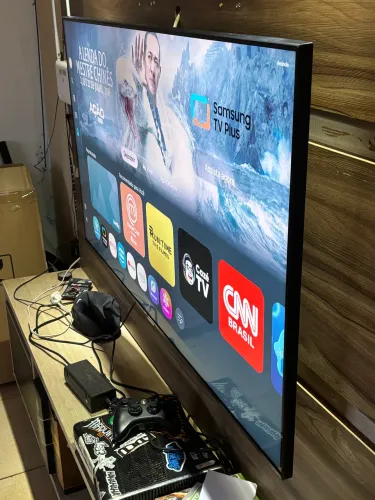 Tv smart 4k Samsung 50 polegadas. 