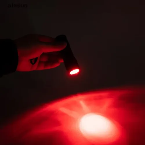 Lanterna LED vermelha