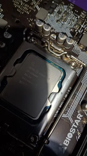 Kit i5 12400f e placa mãe biostar h610mhp