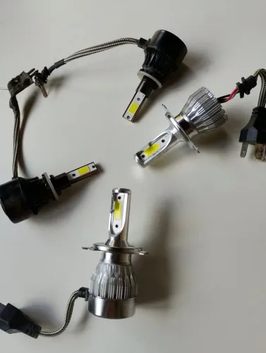 Lâmpada Farol e Farolete Xenon Onix..Prisma