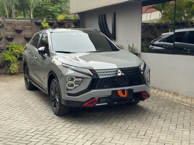 Mitsubishi Eclipse Cross HPE Black 1.5 16V 165cv Aut. 2026
