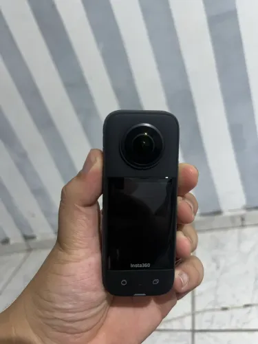 Insta360 X3 câmera 360° - Estado de nova