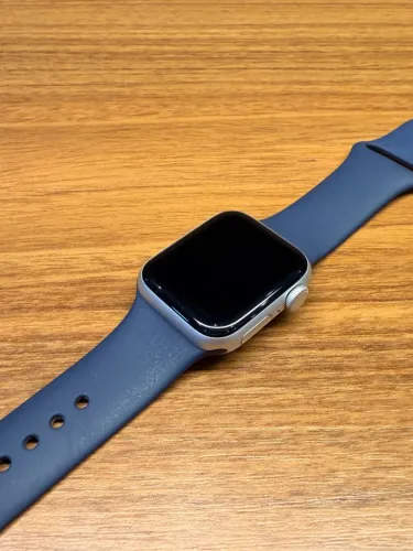 (6 meses de garantia) Apple Watch SE 2 geração 40mm 88%
