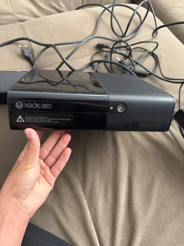 Xbox 360 travado + kinect