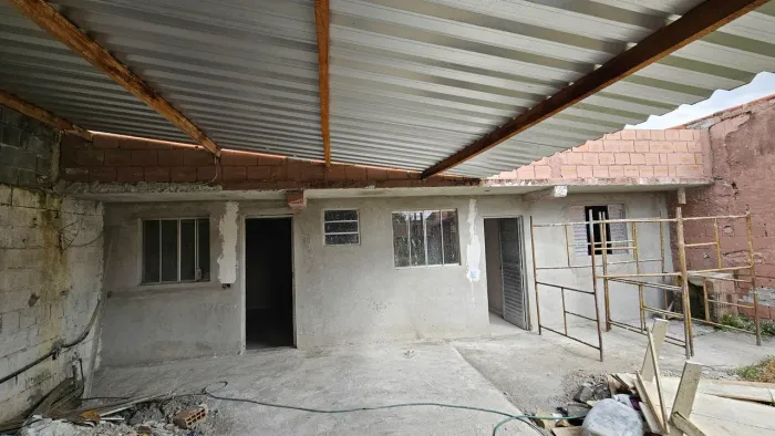 ALUGA-SE ZONA SUL - ESPAÇO RESIDENCIAL OU COMERCIAL