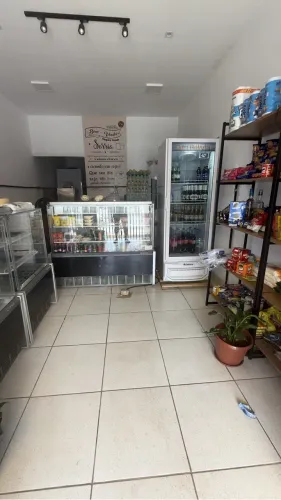 Passa-se /ARRENDA-SE  Padaria em Pleno Funcionamento 